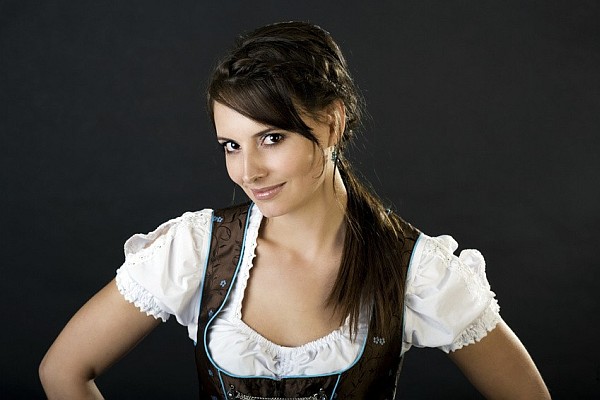 Dirndl Frisuren Anleitung zum selber machen